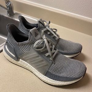 Men’s adidas ultraboost 19’